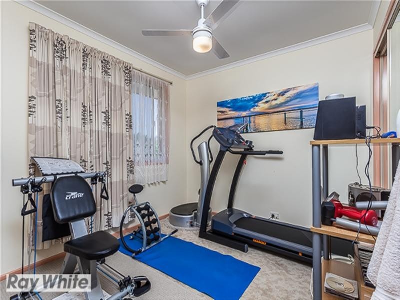 6 Carmody Court, Petrie QLD 4502