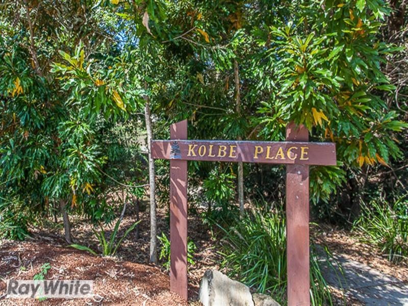 6 Carmody Court, Petrie QLD 4502