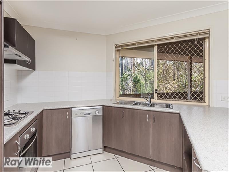 18 Outlook Court, Kallangur QLD 4503