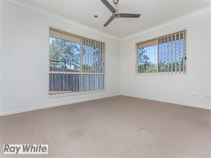 18 Outlook Court, Kallangur QLD 4503