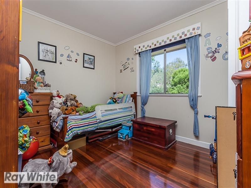 1 Whiteside Road, Whiteside QLD 4503