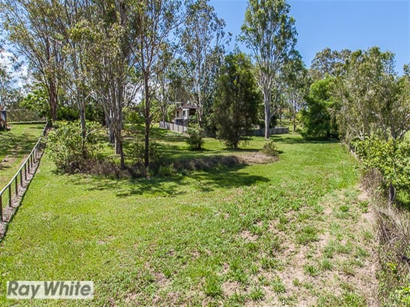 1 Whiteside Road, Whiteside QLD 4503