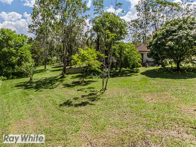 1 Whiteside Road, Whiteside QLD 4503