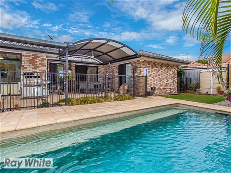 9 Bronze Court, Griffin QLD 4503