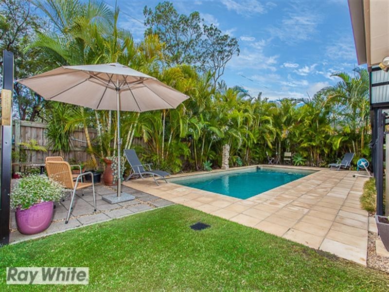 9 Bronze Court, Griffin QLD 4503