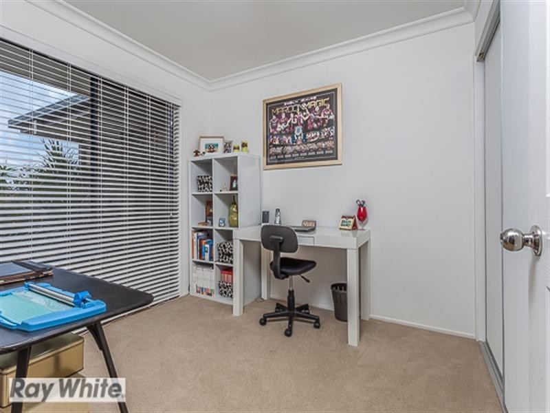 9 Bronze Court, Griffin QLD 4503