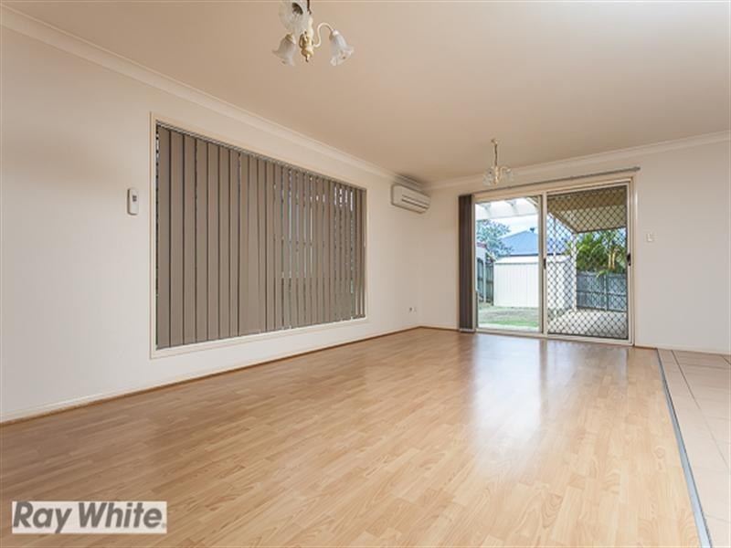 8 Conondale Court, Kallangur QLD 4503