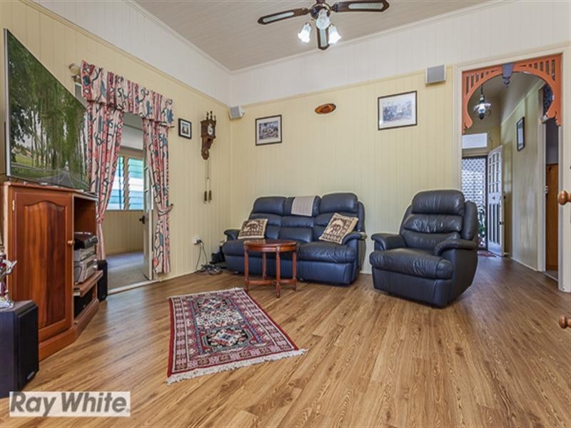 20 Young Street, Petrie QLD 4502