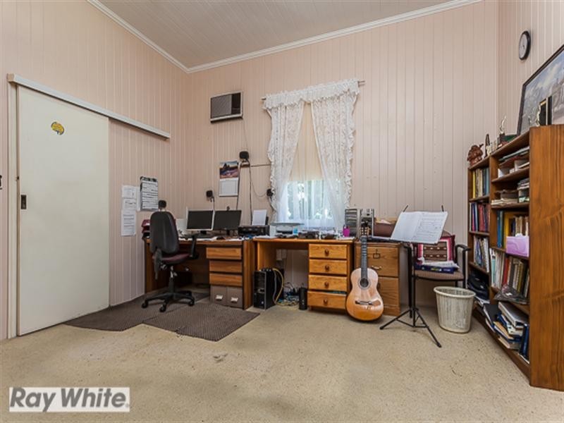 20 Young Street, Petrie QLD 4502