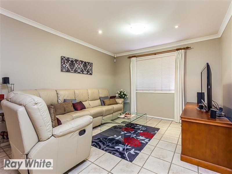11 Hawkhurst Court, Murrumba Downs QLD 4503