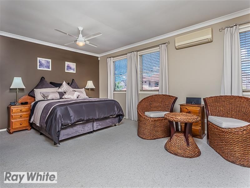 11 Hawkhurst Court, Murrumba Downs QLD 4503