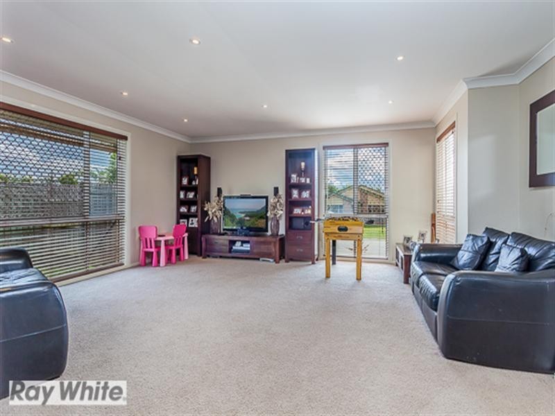 8 Marlene Street, Murrumba Downs QLD 4503