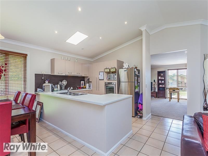 8 Marlene Street, Murrumba Downs QLD 4503