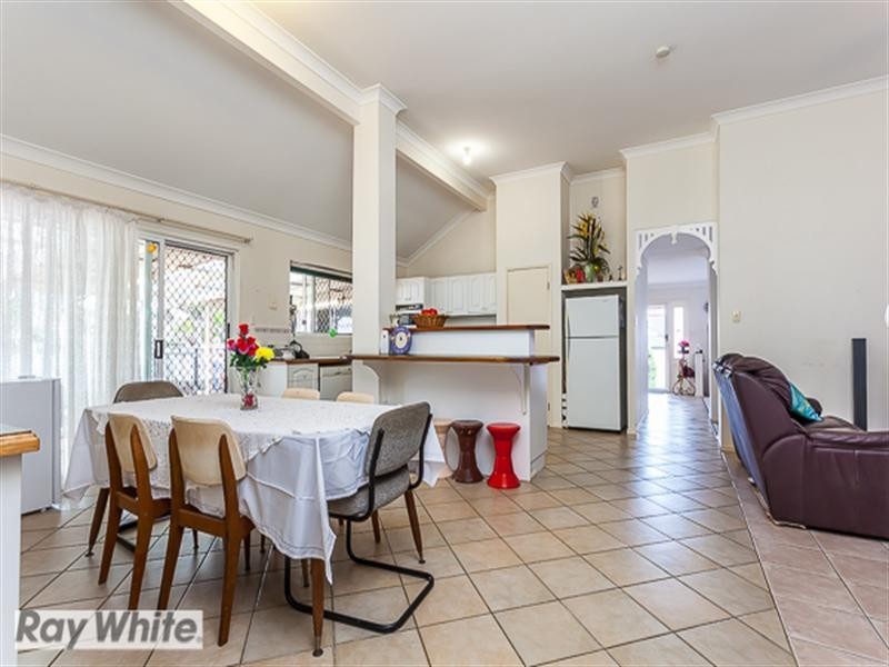 46 Castle Hill Drive, Murrumba Downs QLD 4503