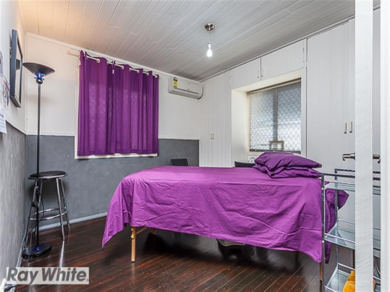 11 Goodfellows Road, Kallangur QLD 4503