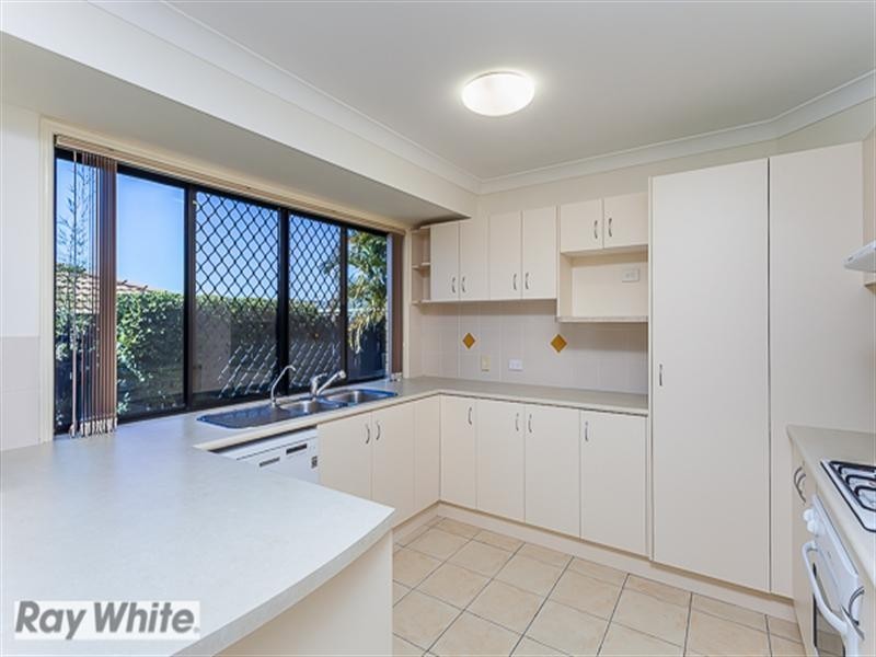 29 Mowbray Court, Kallangur QLD 4503