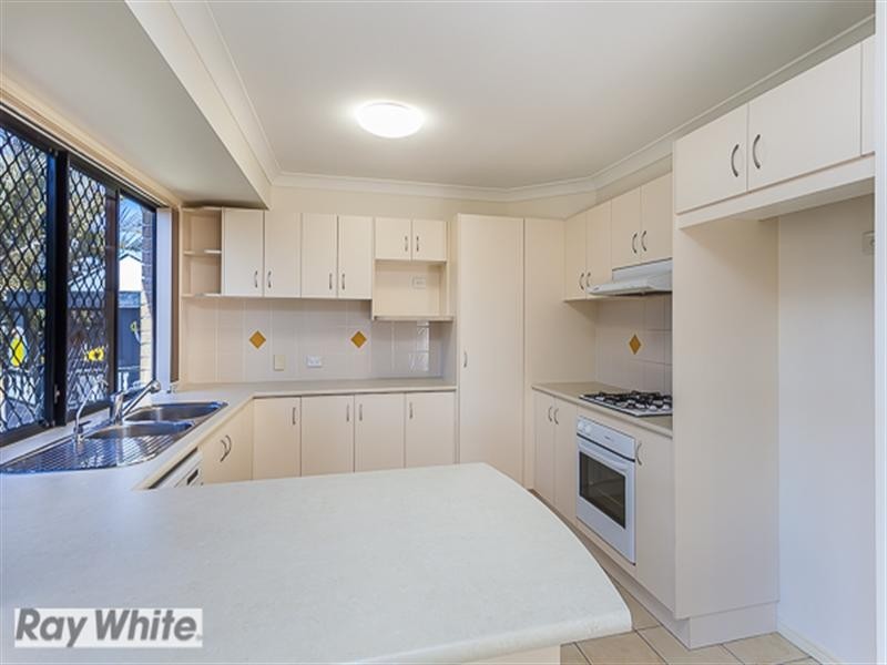 29 Mowbray Court, Kallangur QLD 4503