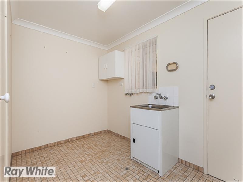 10 Vaucluse Street, Petrie QLD 4502