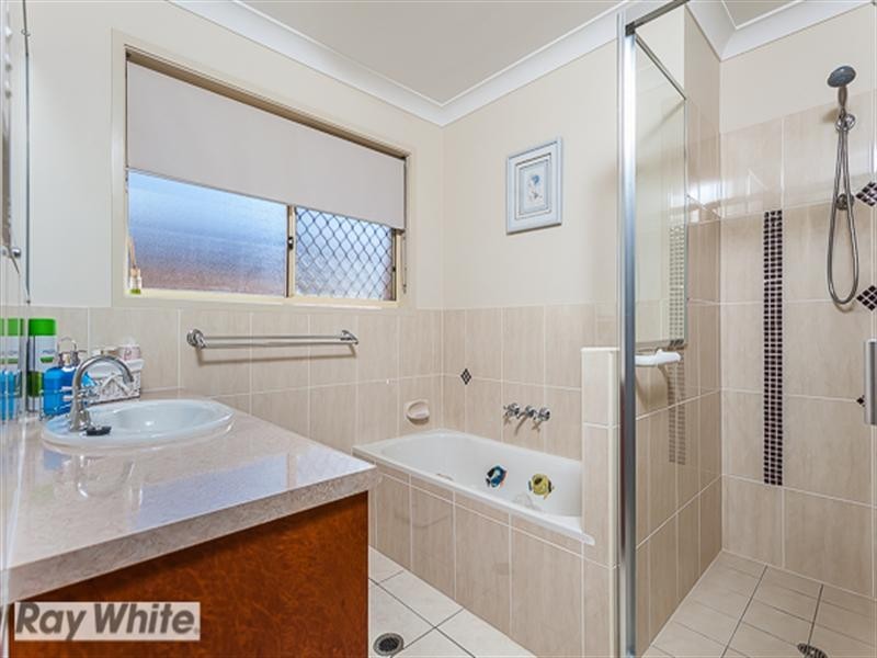 24 Brockman Street, North Lakes QLD 4509