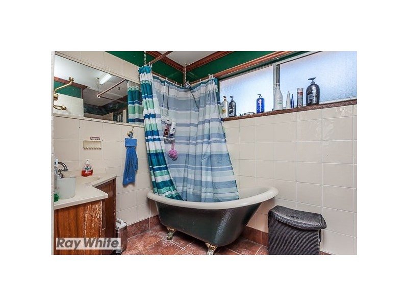 1298 Anzac Avenue, Kallangur QLD 4503