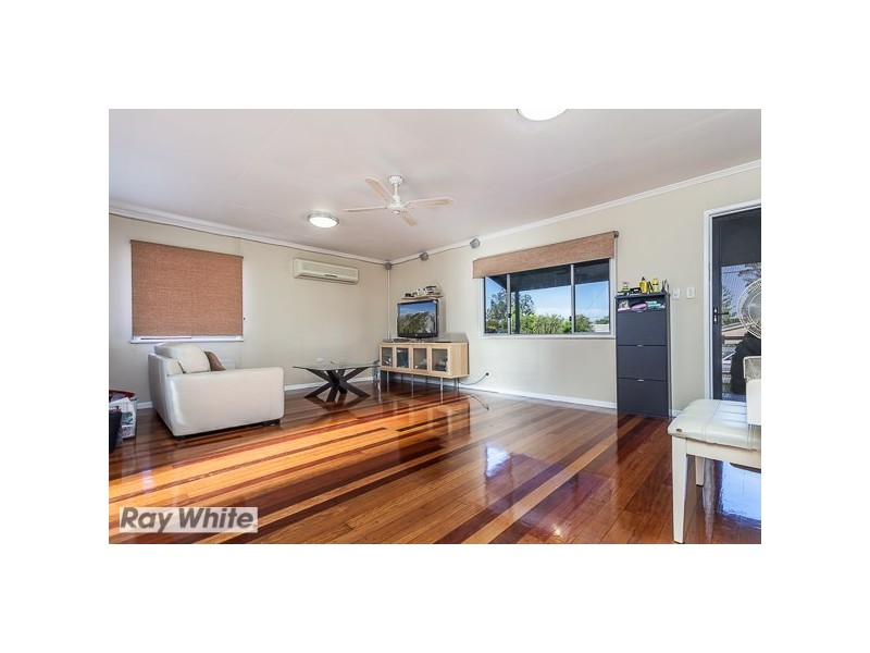 15 Andrew Street, Kallangur QLD 4503