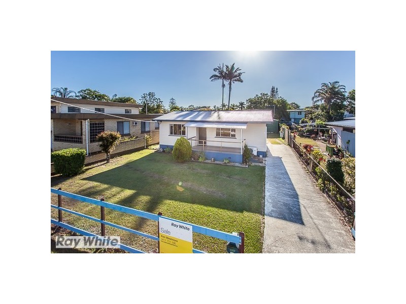 15 Andrew Street, Kallangur QLD 4503