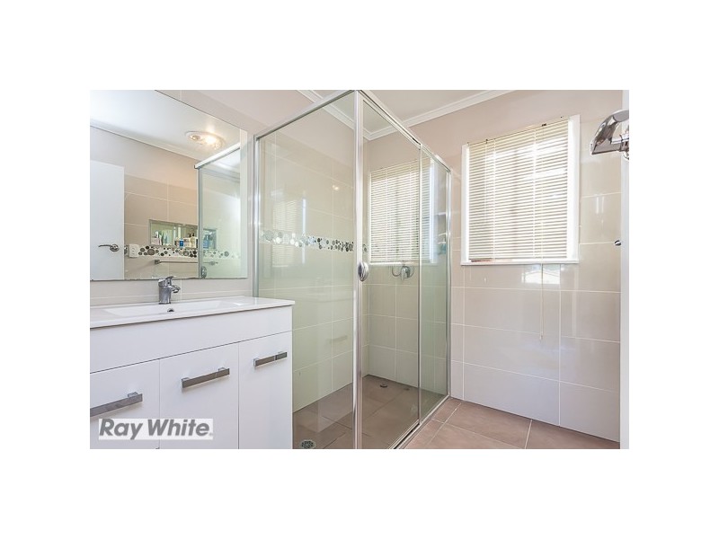 15 Andrew Street, Kallangur QLD 4503