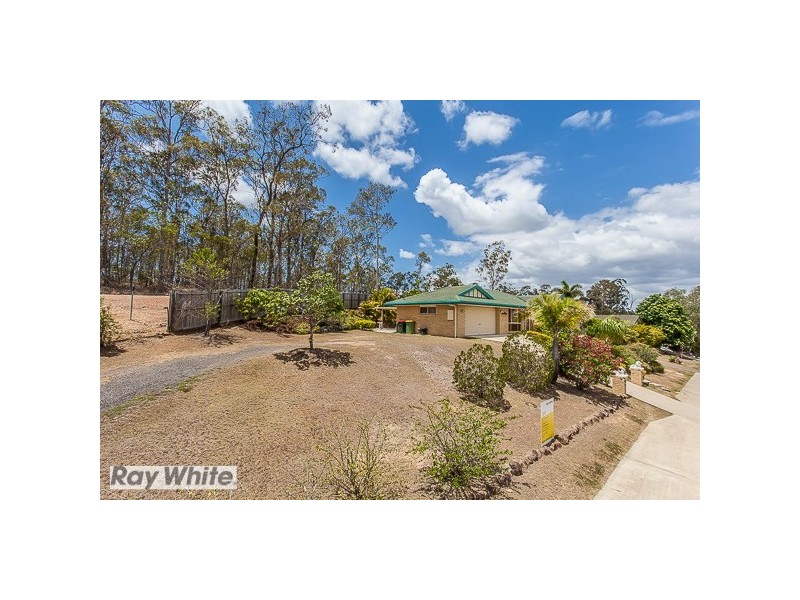 106 Rue Montaigne, Petrie QLD 4502