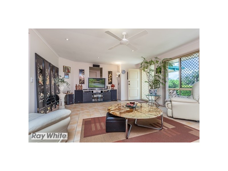 106 Rue Montaigne, Petrie QLD 4502