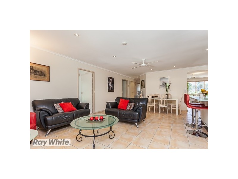 106 Rue Montaigne, Petrie QLD 4502