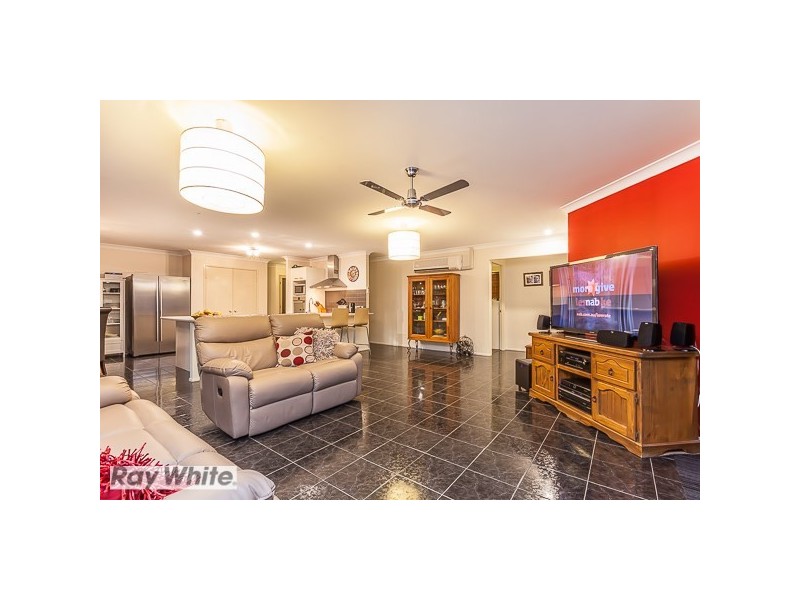 15 Chancery Close, Murrumba Downs QLD 4503