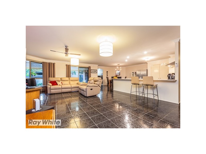 15 Chancery Close, Murrumba Downs QLD 4503