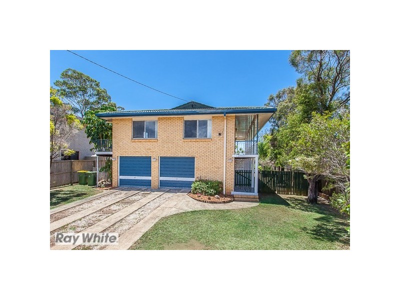 18 Loowa Street, Kallangur QLD 4503