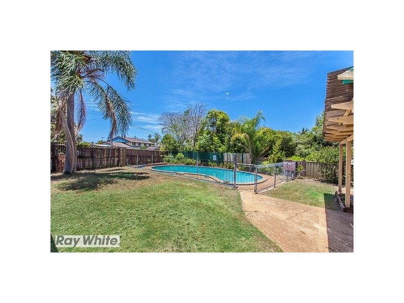 18 Loowa Street, Kallangur QLD 4503