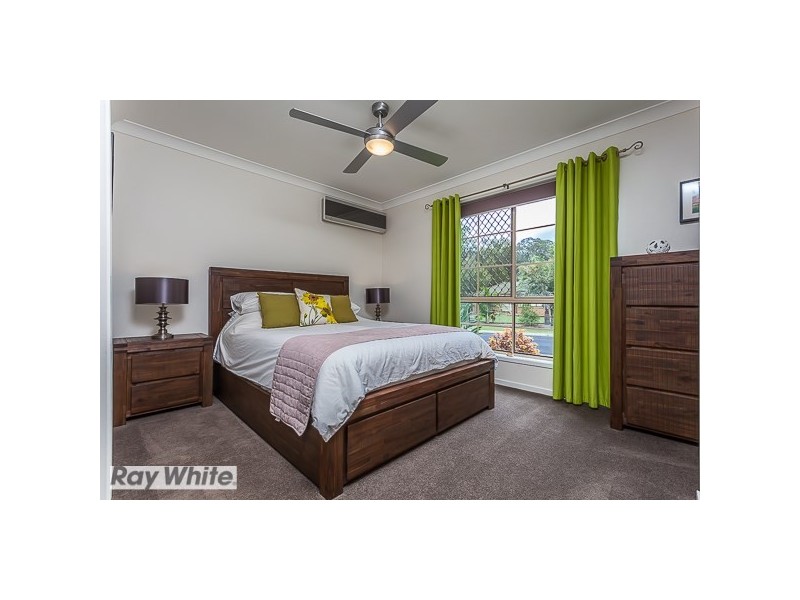 7 Kirri Avenue, Petrie QLD 4502