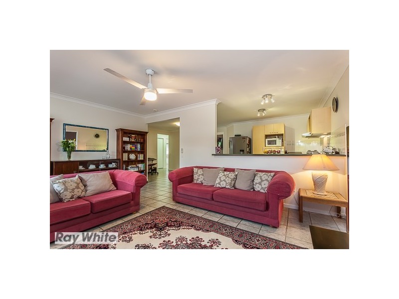 7 Kirri Avenue, Petrie QLD 4502