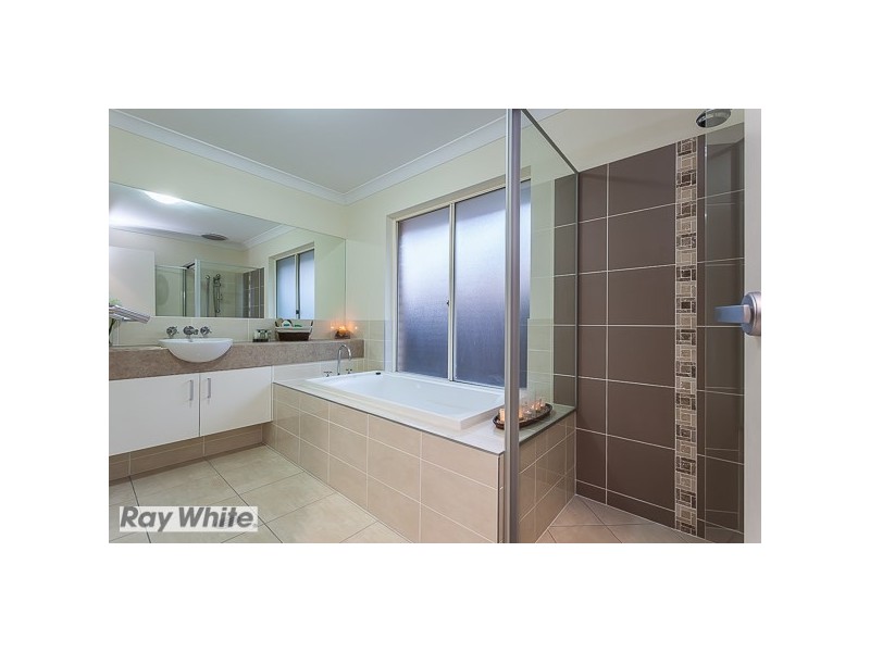 35 Tarragon Parade, Griffin QLD 4503