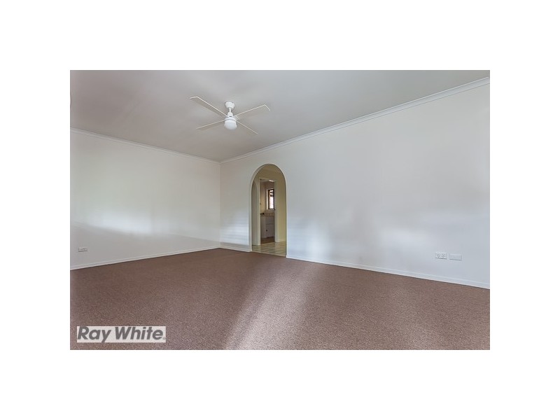 8 Woodcroft Court, Kallangur QLD 4503