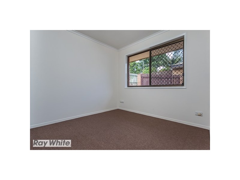 8 Woodcroft Court, Kallangur QLD 4503