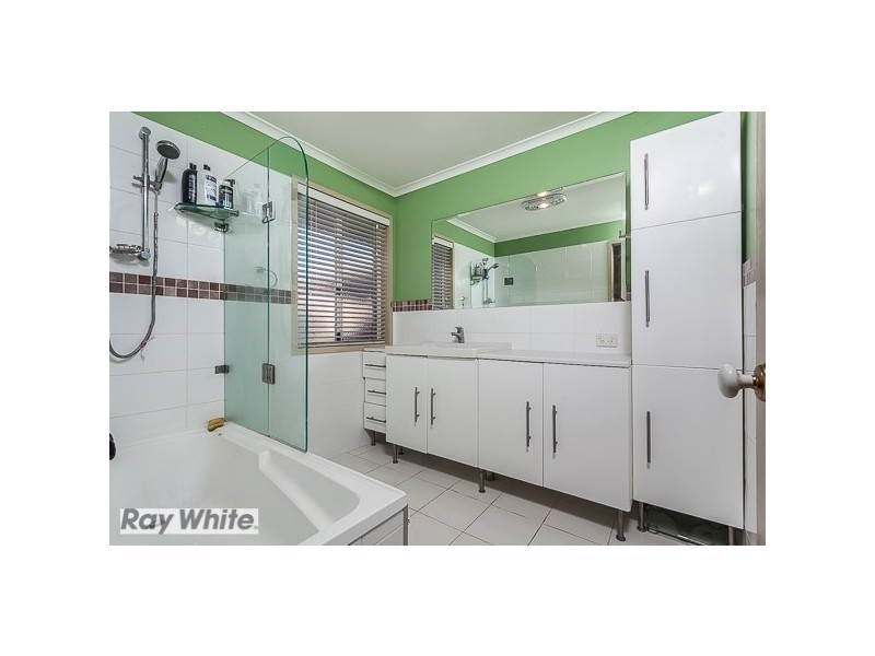 2 Bremer Court, Murrumba Downs QLD 4503