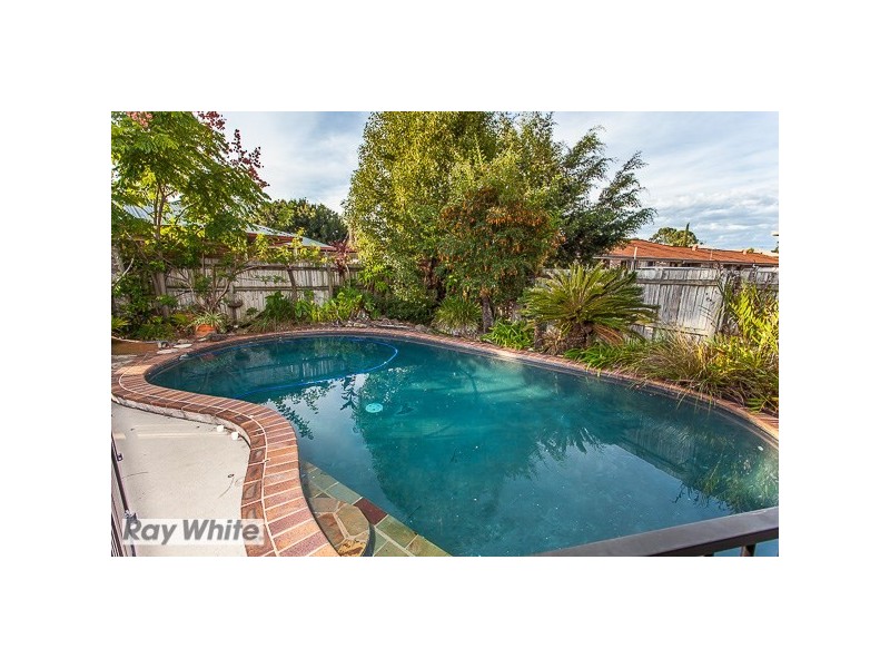 2 Bremer Court, Murrumba Downs QLD 4503