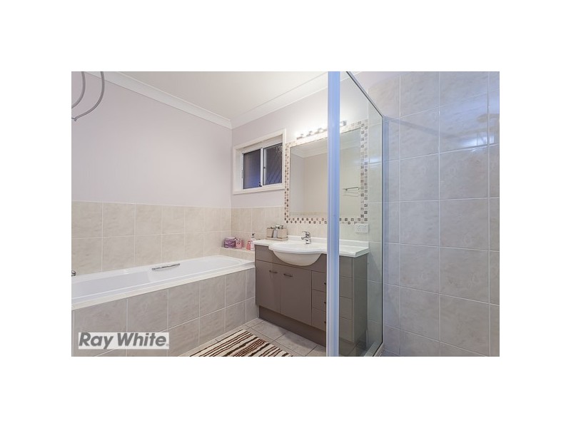 24 Hampstead Outlook, Murrumba Downs QLD 4503