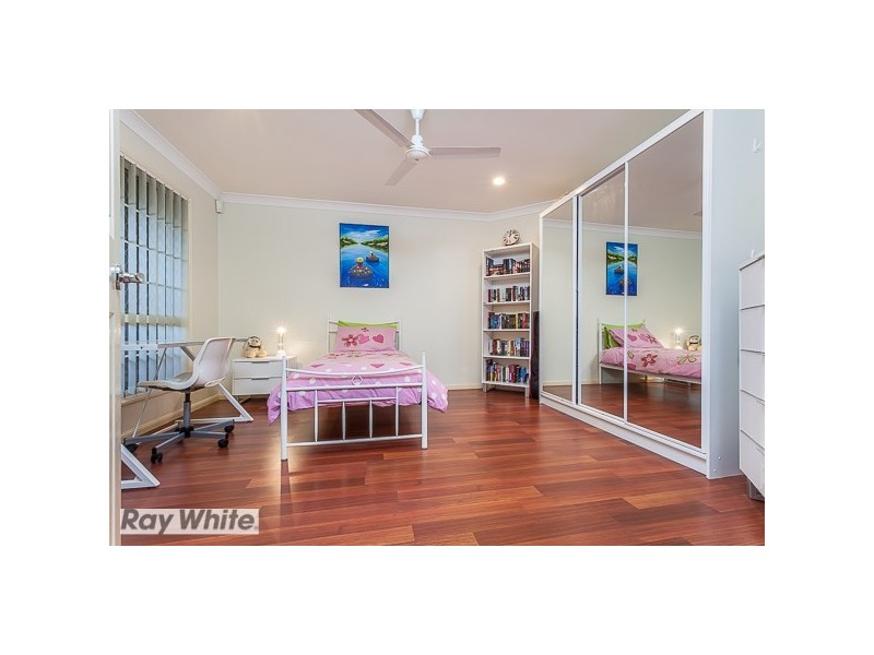 19 Hinchinbrook Court, Burpengary QLD 4505