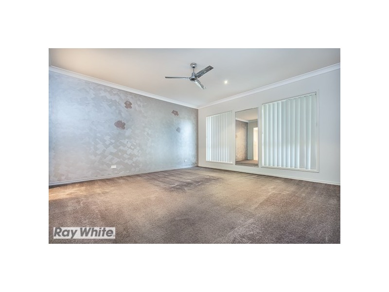 26 Yellow Robin Court, Narangba QLD 4504