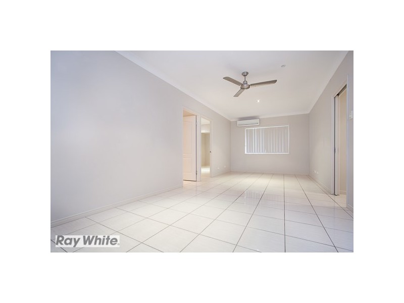 26 Yellow Robin Court, Narangba QLD 4504