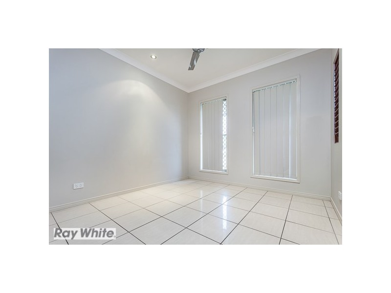 26 Yellow Robin Court, Narangba QLD 4504