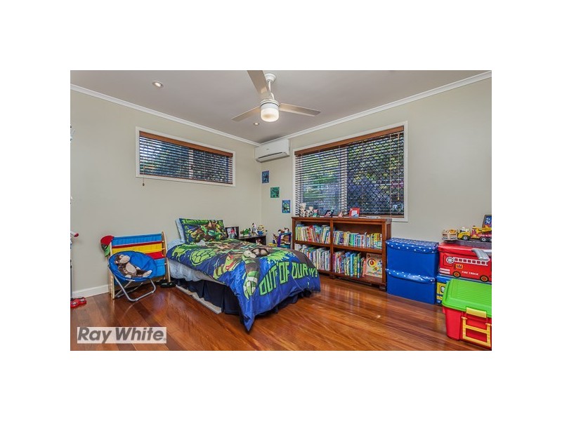 23 Connors Street, Petrie QLD 4502