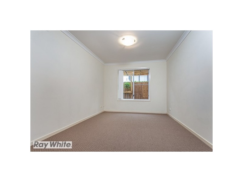 9 Riley Court, North Lakes QLD 4509