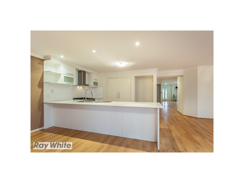 9 Riley Court, North Lakes QLD 4509