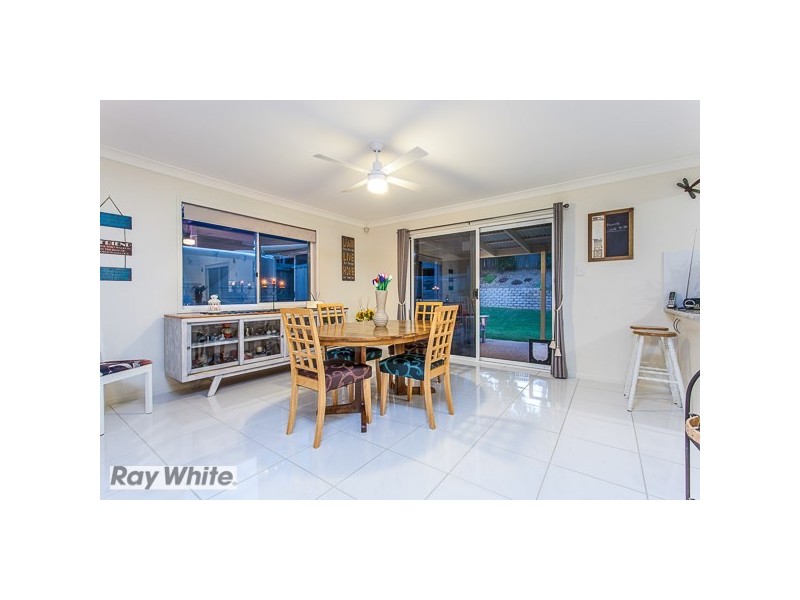 16 Esk Place, Kallangur QLD 4503